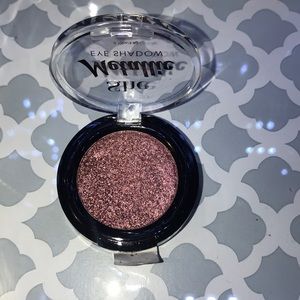 Metalic eyeshadow